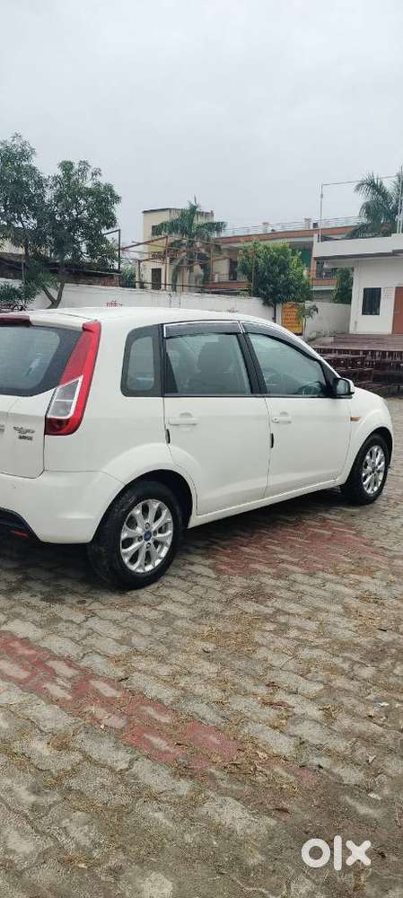 Ford Figo 1.2p Titanium Plus Mt, 2014, Diesel