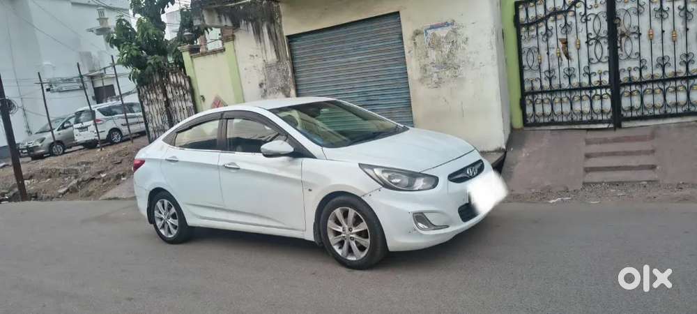 Hyundai Verna