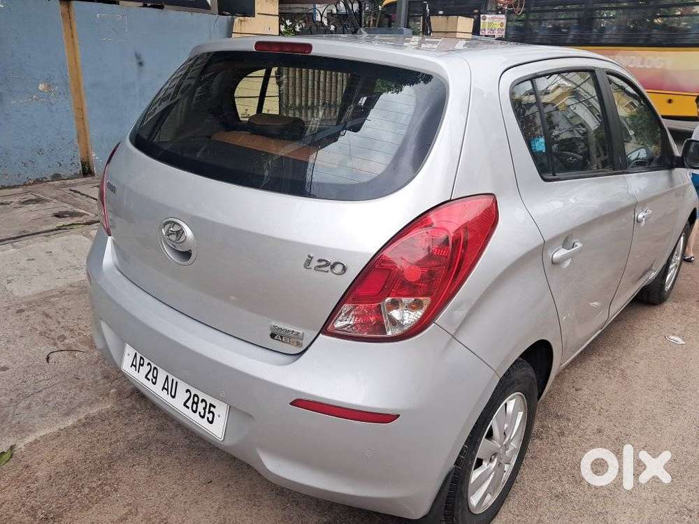 Hyundai I20 Sportz 1.2 Bs-iv, 2013, Petrol