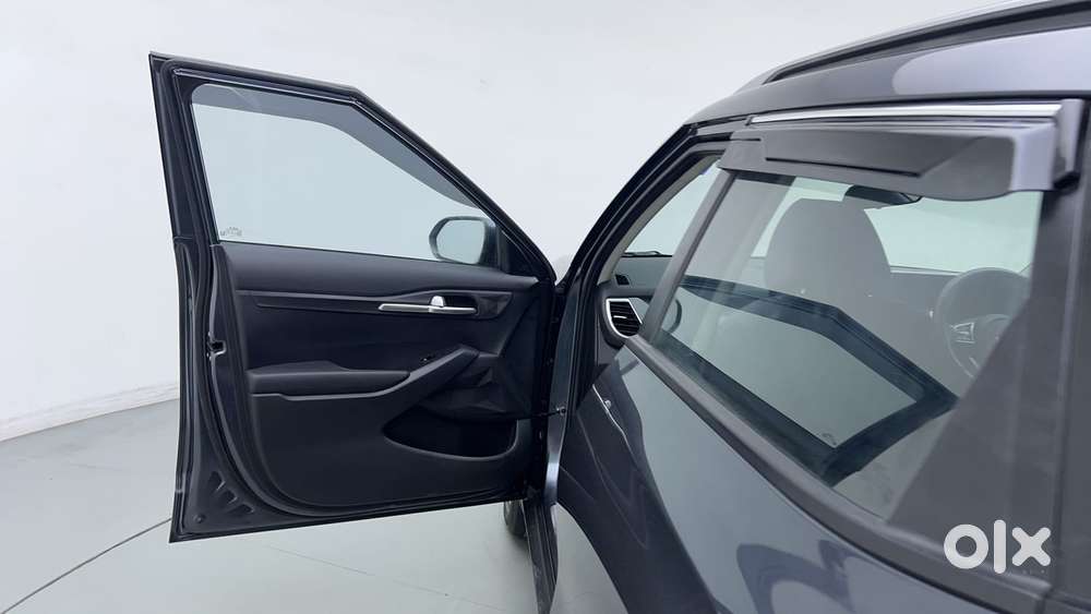 Kia Seltos Htk G, 2023, Petrol