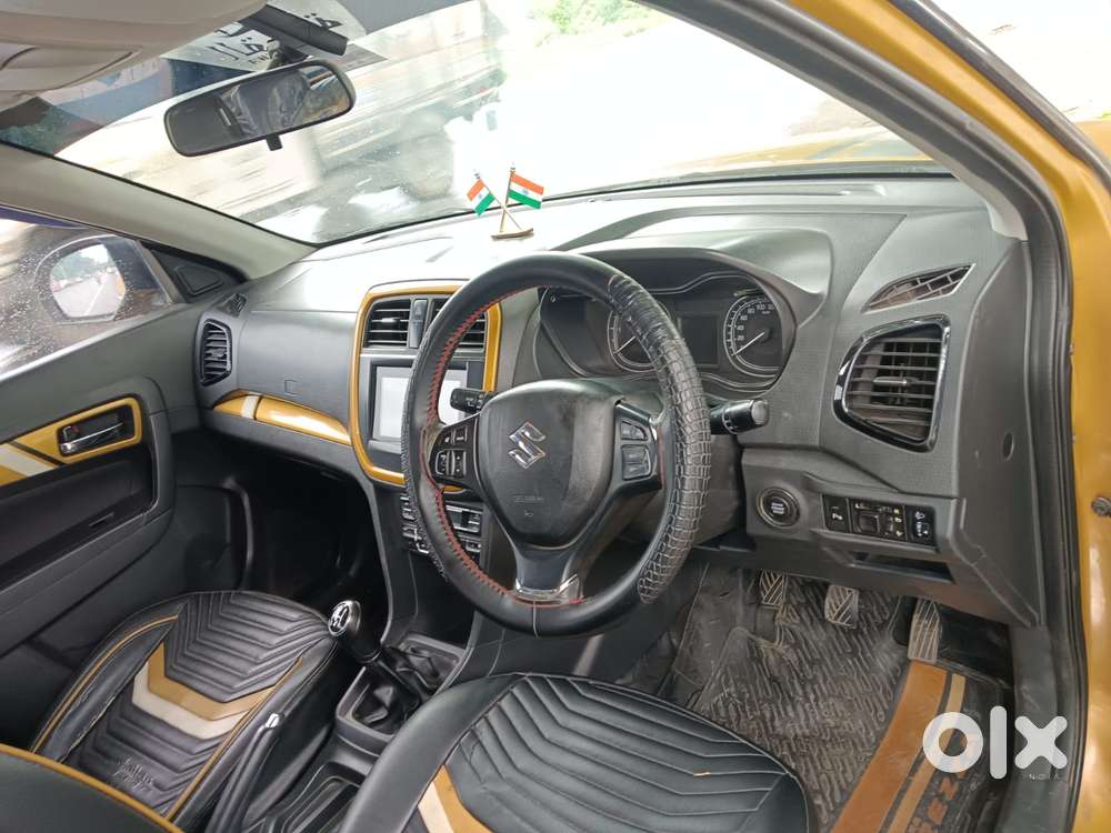 Maruti Suzuki Vitara Brezza Zdi+ Dual Tone Mt, 2016, Diesel