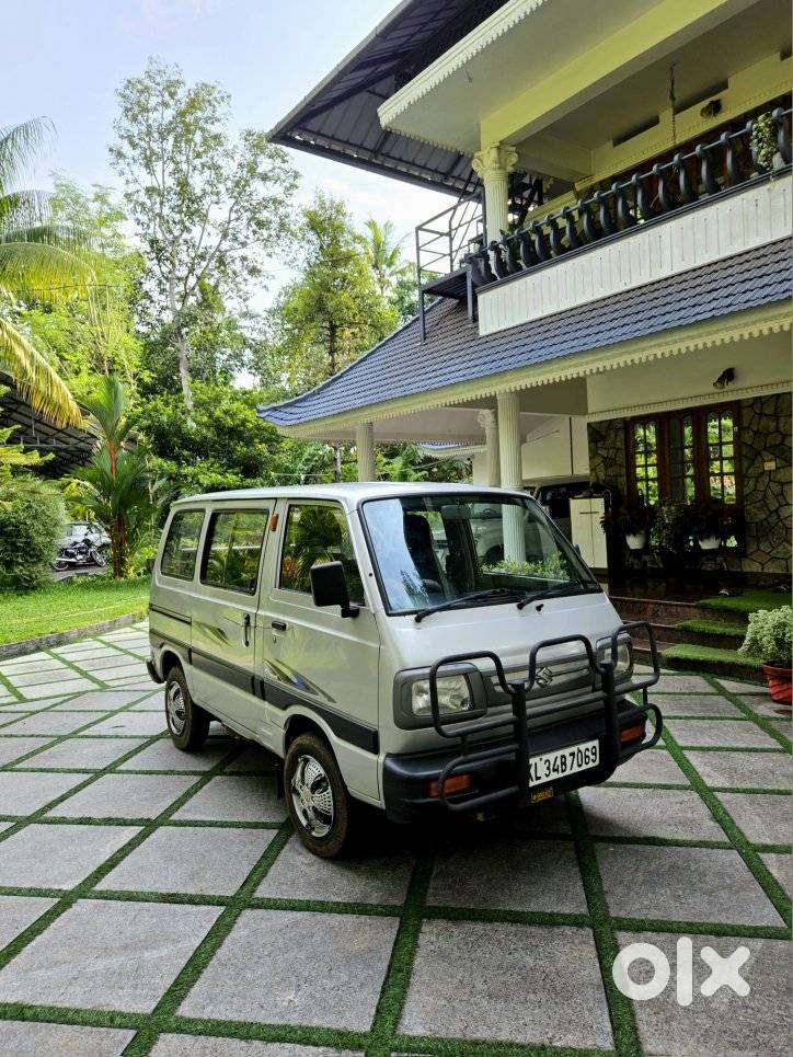 Maruti Suzuki Omni 8 Seater, 2012, Petrol