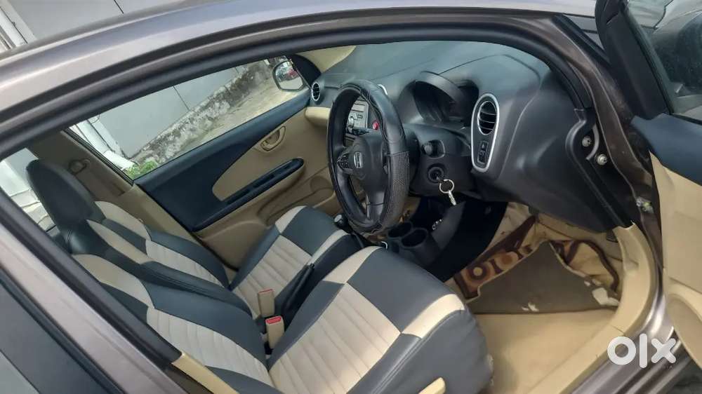 2014 Honda Mobilio 1.5 S I-vtec  Single Owner  1.08 Lakh Km