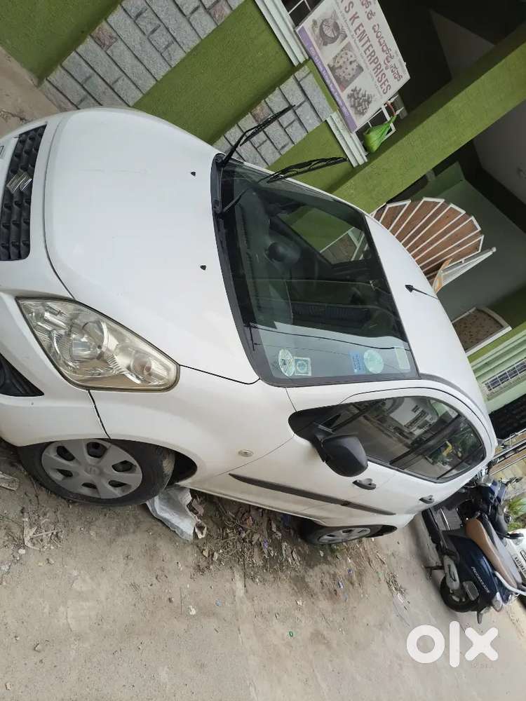 Maruti Suzuki Ritz Vxi 2012