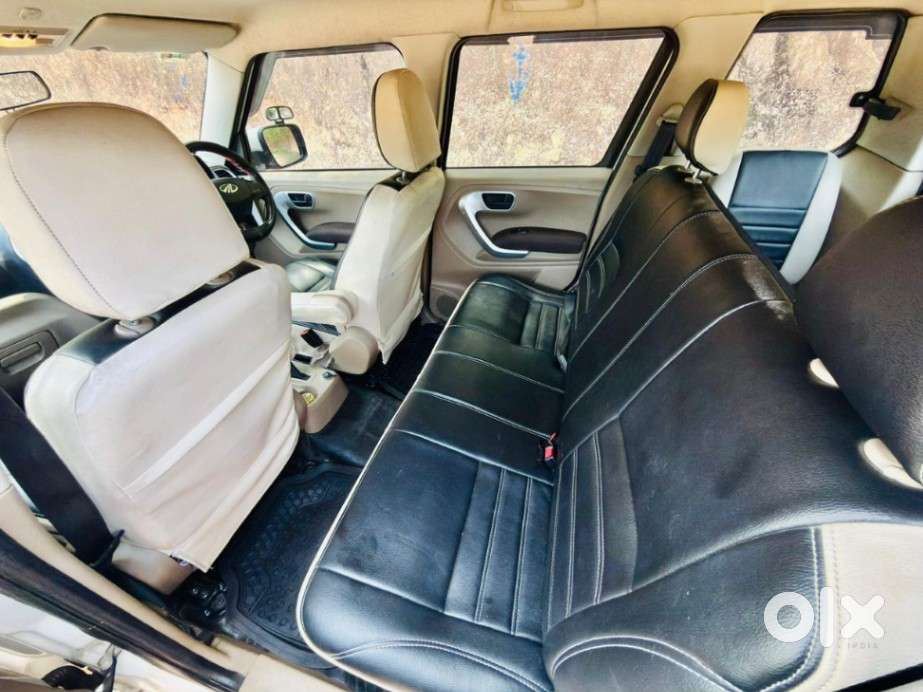 Mahindra Tuv 300 T8 Amt (automatic), 2016, Diesel