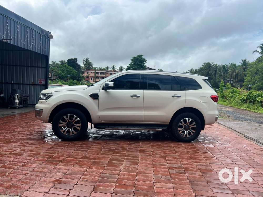 Ford Endeavour Titanium Plus Diesel