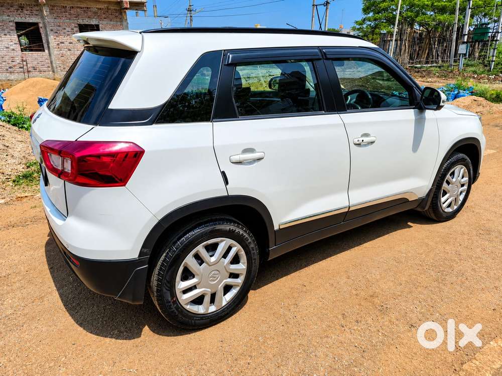 Maruti Suzuki Brezza 1.5 Vxi Smart Hybrid, 2021, Petrol