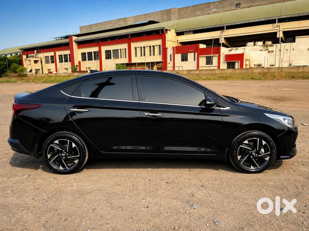 Hyundai Verna 1.5 Sx At | Fully Loaded