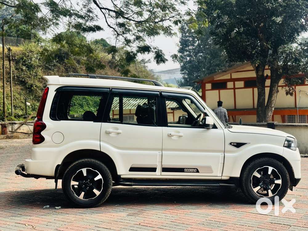 Mahindra Scorpio Classic 2.2 S Mt 7 Str, 2023, Diesel