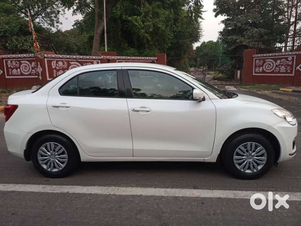Maruti Suzuki Swift Dzire Vxi(o) Amt, 2019, Cng & Hybrids