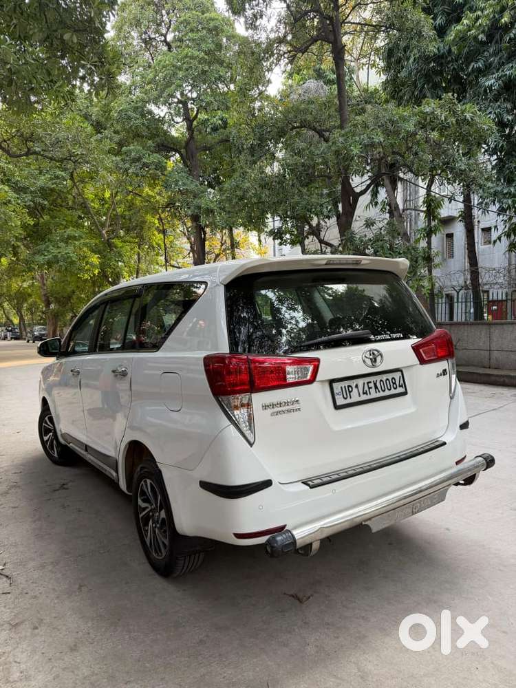Toyota Innova Crysta 2.4 V, 2023, Diesel