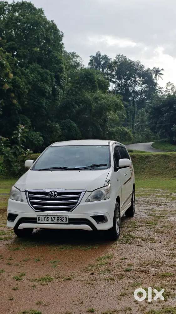 Toyota Innova 2012 Diesel