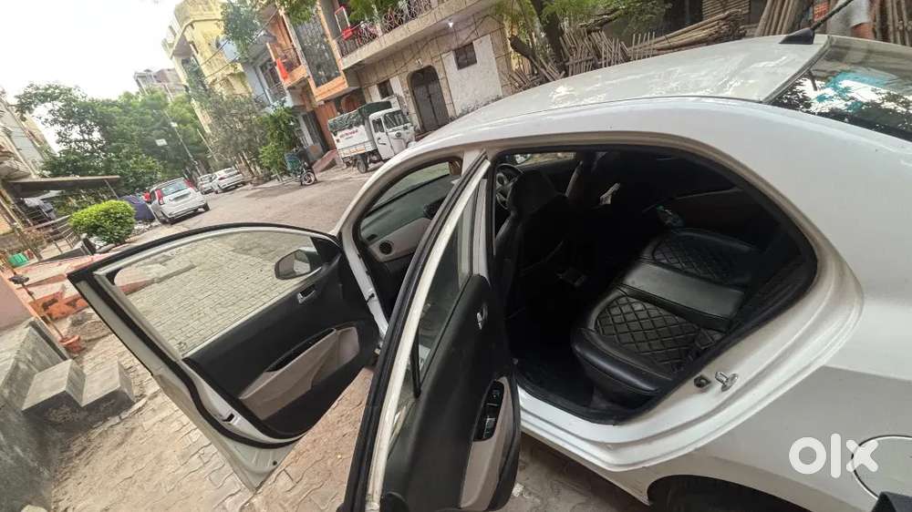 Hyundai Xcent 2015 Petrol Model