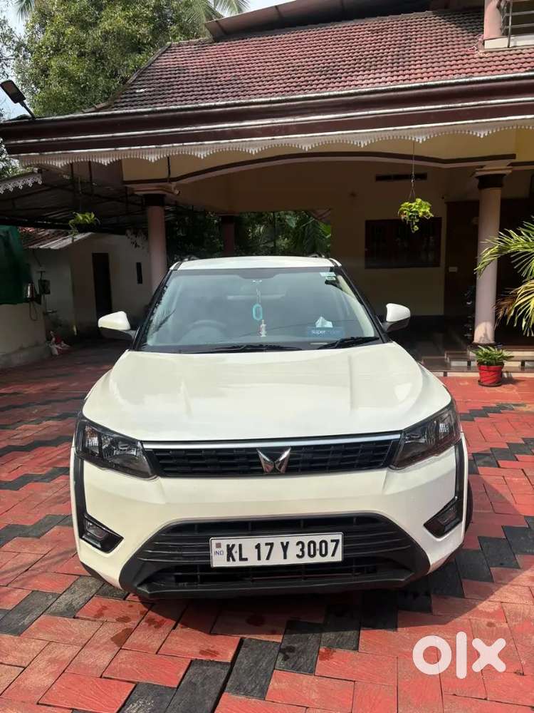 Single Owner Xuv 300 For Sale