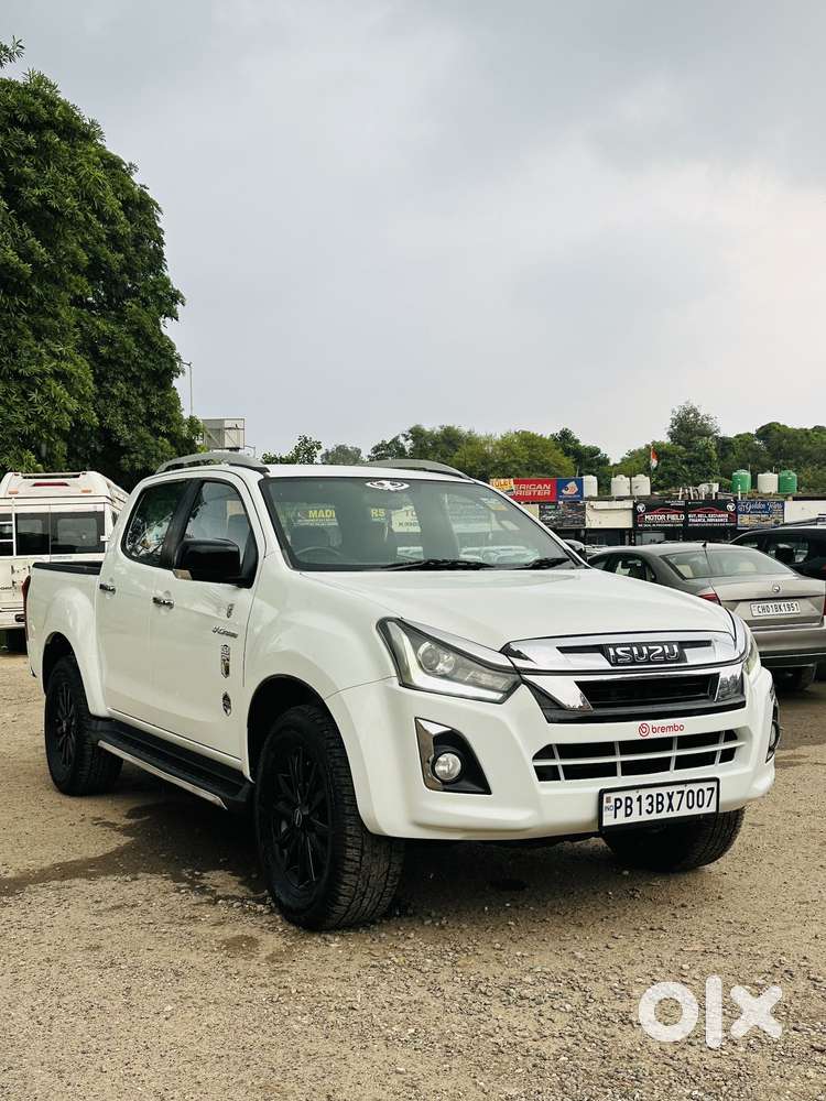 Isuzu D-max V-cross 4x4, 2020, Diesel