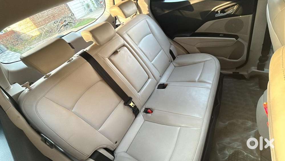 Mahindra Petrol Manual 2020 Car