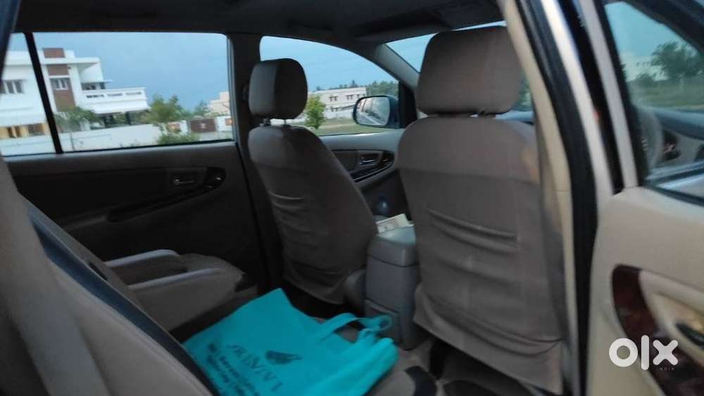 Toyota Innova 2.5 G (diesel) 7 Seater Bs Iv, 2013, Diesel