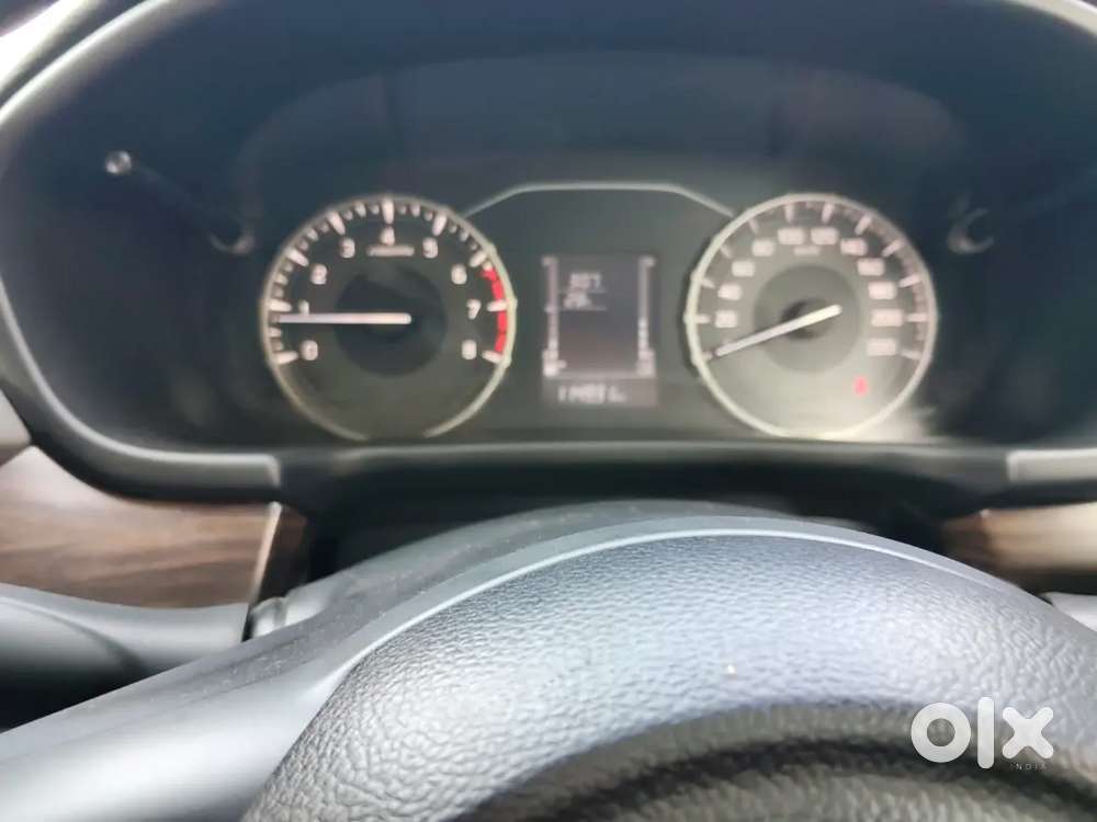 Maruti Brezza Vxi 2024