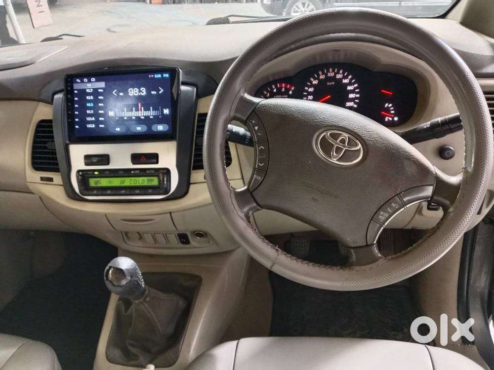 Toyota Innova, 2011, Diesel