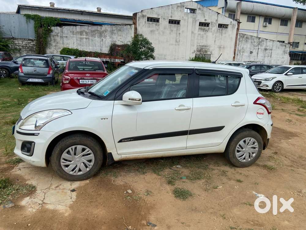 Maruti Suzuki Swift Vxi, 2018, Petrol