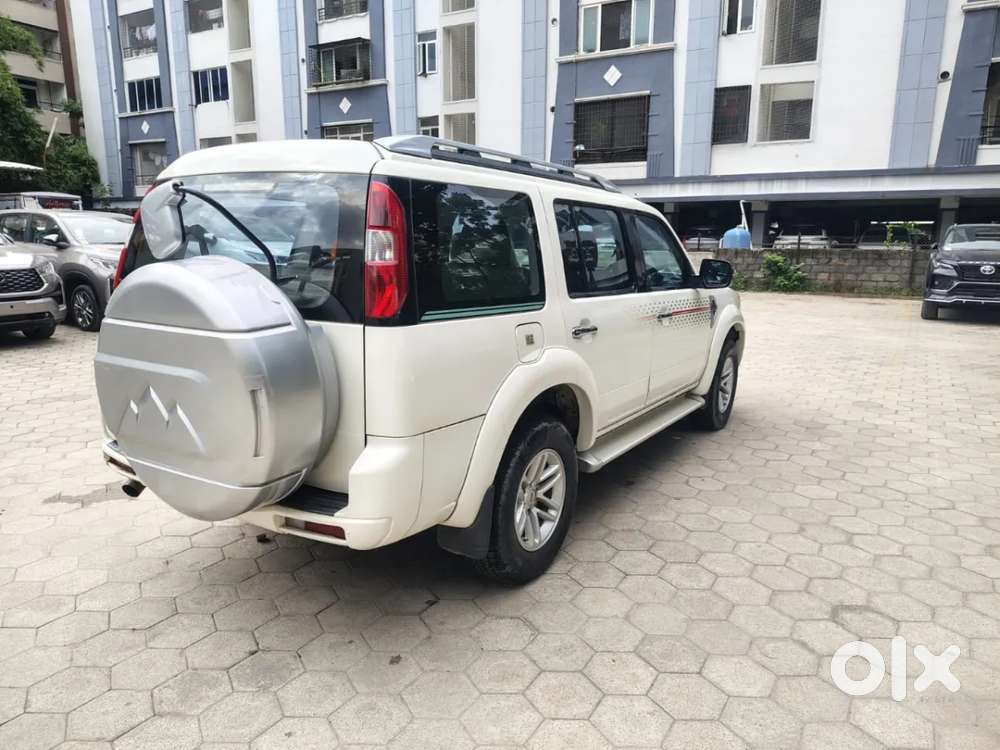 Ford Endeavour, 2010, Diesel