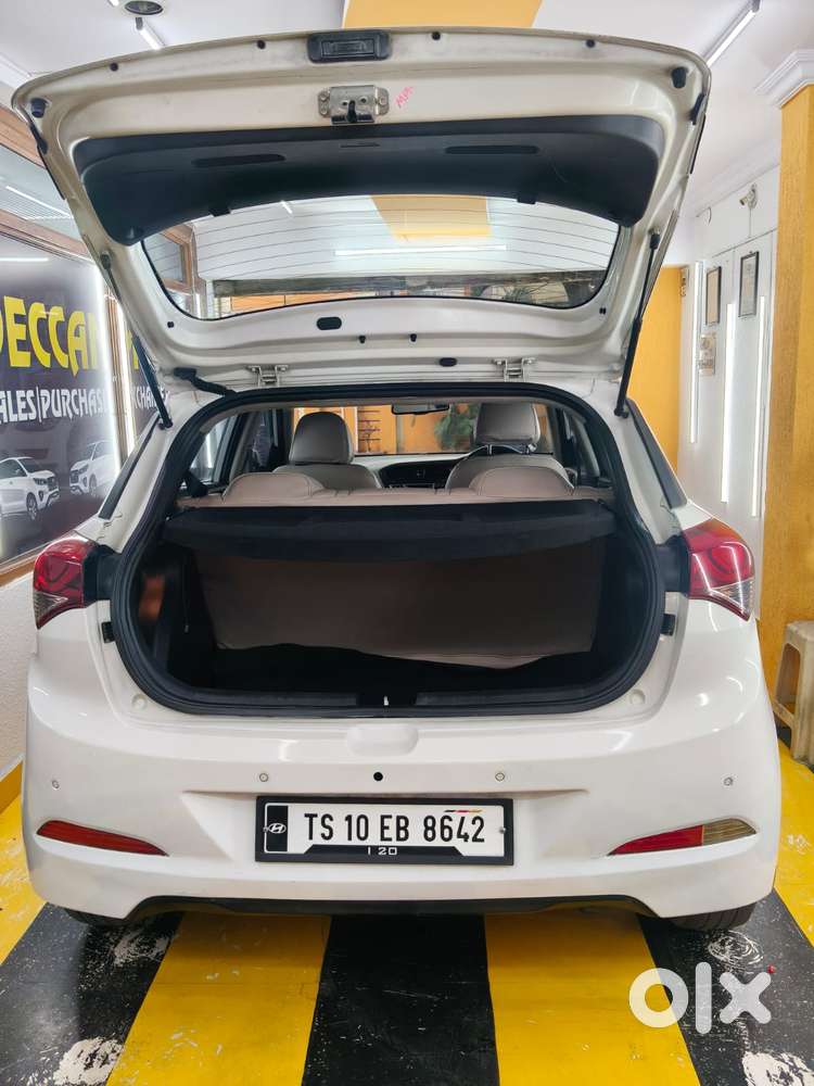 Hyundai I20 Sportz 1.2 Vtvt, 2014, Petrol