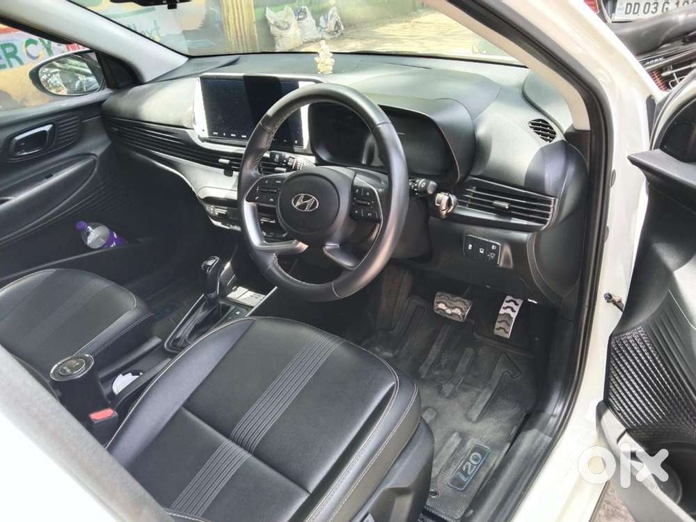 2022 Hyundai Automatic Petrol, First-owner Car