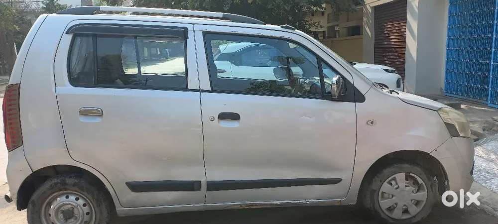 Maruti Suzuki Wagon R 1.0 2011