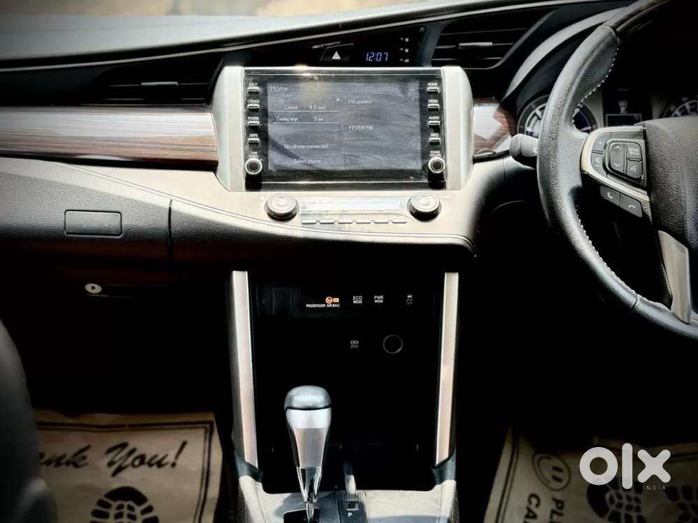 Toyota Innova Crysta [2020-ongoing] 2.4 Zx 7 Str, 2022, Diesel