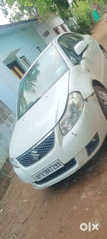 Maruti Suzuki Sx4 2011