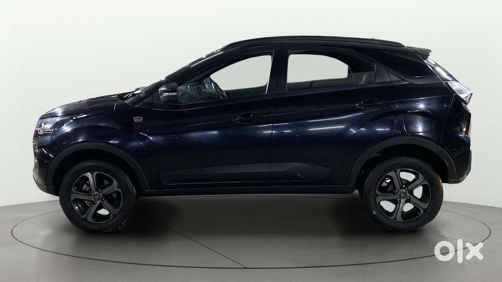 Tata Nexon 1.2 Revotron Xza Plus Luxs Red Dark Edition Amt, 2023, Pe..