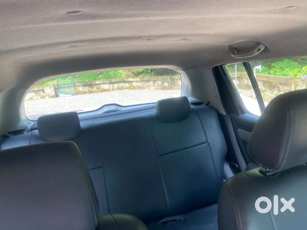 Maruti Suzuki Swift 2011 Petrol