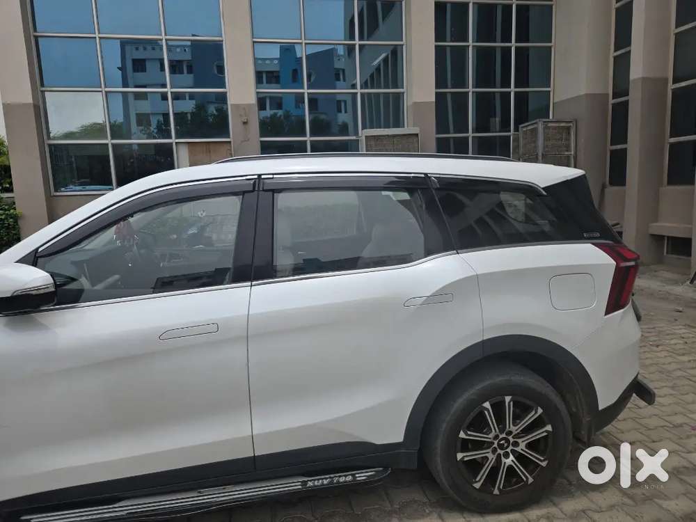 Brand New Doctor Driven Mahindra Xuv700 Diesel 2024 Luxury Pack