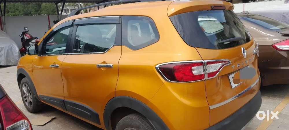 2023 Renault Triber Rxz पेट्रोल मॅन्युअल  7,000 किमी  फर्स्ट ओनर