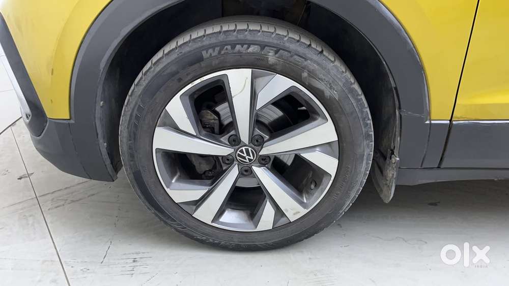 Volkswagen Taigun Topline 1.0 Tsi At (electric Seats), 2021, Petrol
