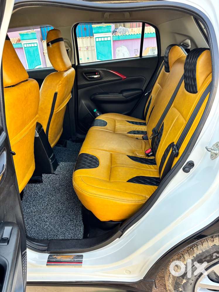 Maruti Suzuki Swift Vxi (o) 2024