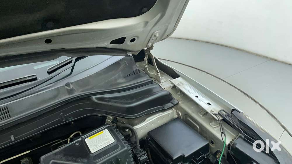 Mahindra Xuv300 W8, 2019, Petrol