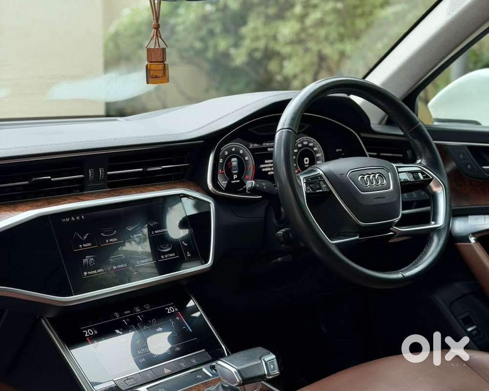 Audi A6 Technology 45 Tfsi W/o Matrix, 2022, Petrol
