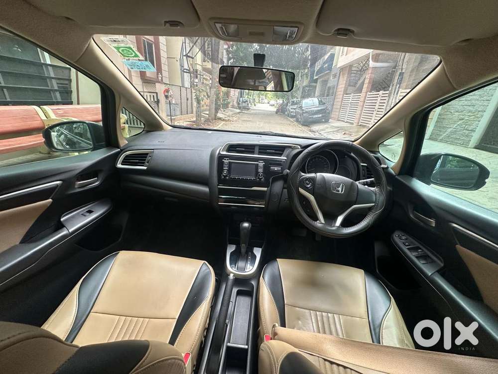 Honda Jazz V Automatic, 2017, Petrol