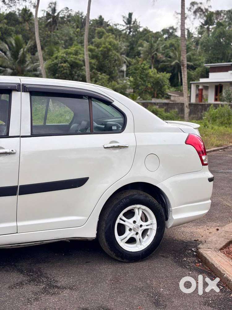 Maruti Suzuki Swift Dzire Ldi (o), 2010, Diesel