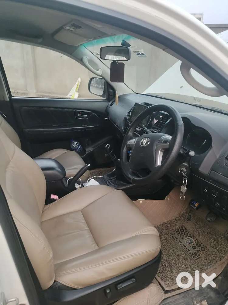 Fortuner With New Accessories  Top Model 4x4