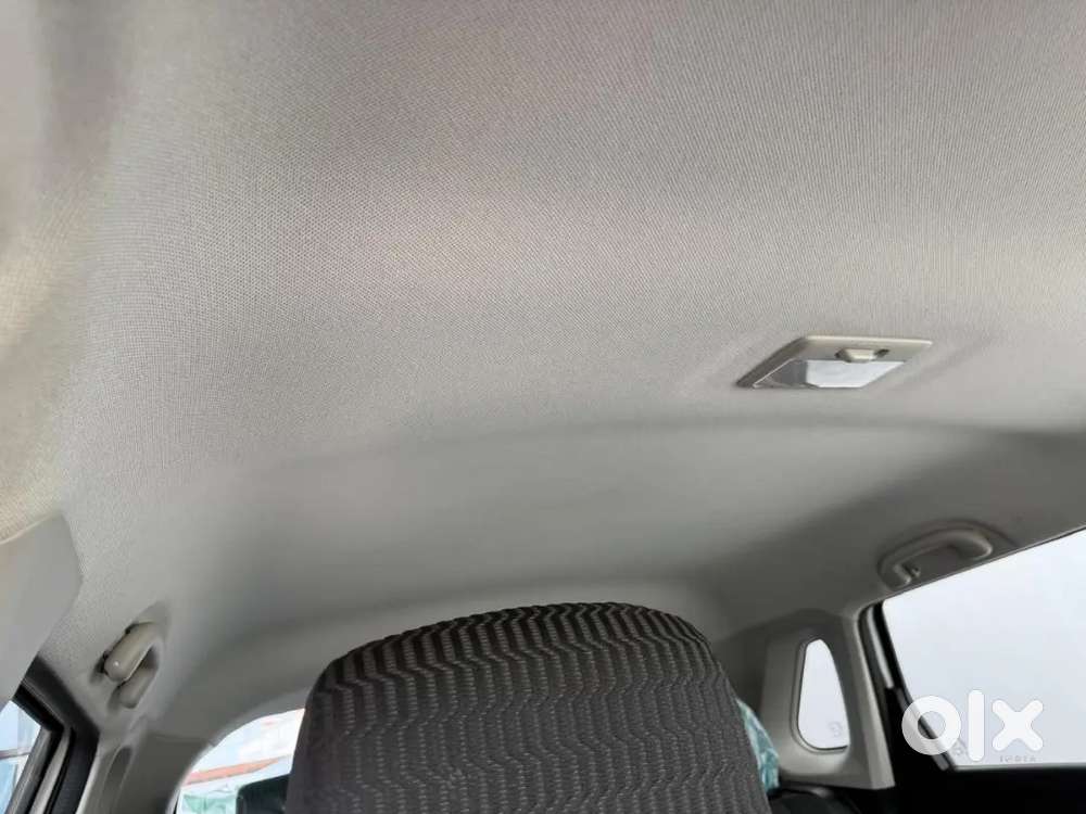 Maruti Suzuki Brezza Vxi 2021