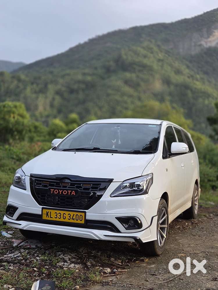 Toyota Innova 2015 Diesel Variant