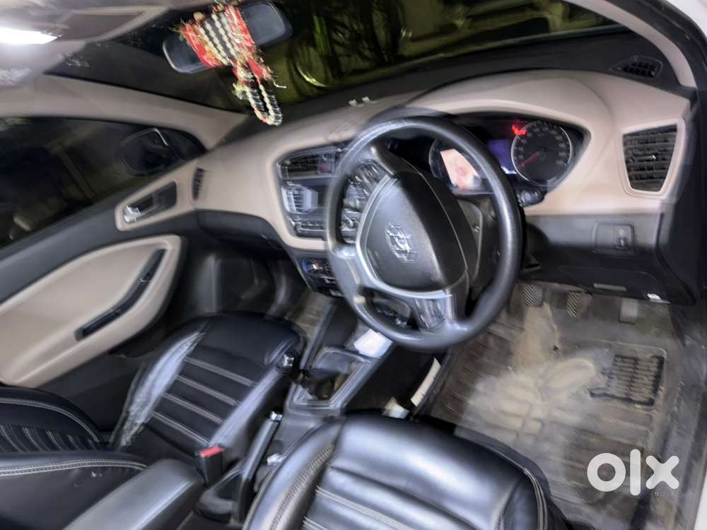 Hyundai Petrol Car 2019