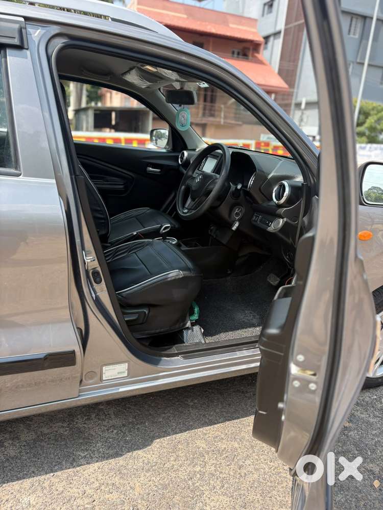 Maruti Suzuki Celerio 1.0 Vxi Amt, 2022, Petrol