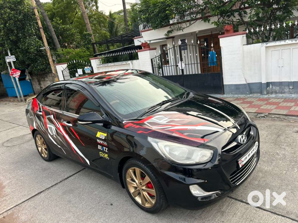 Verna Fludic Sx1.6. Petrol And Cng 2012