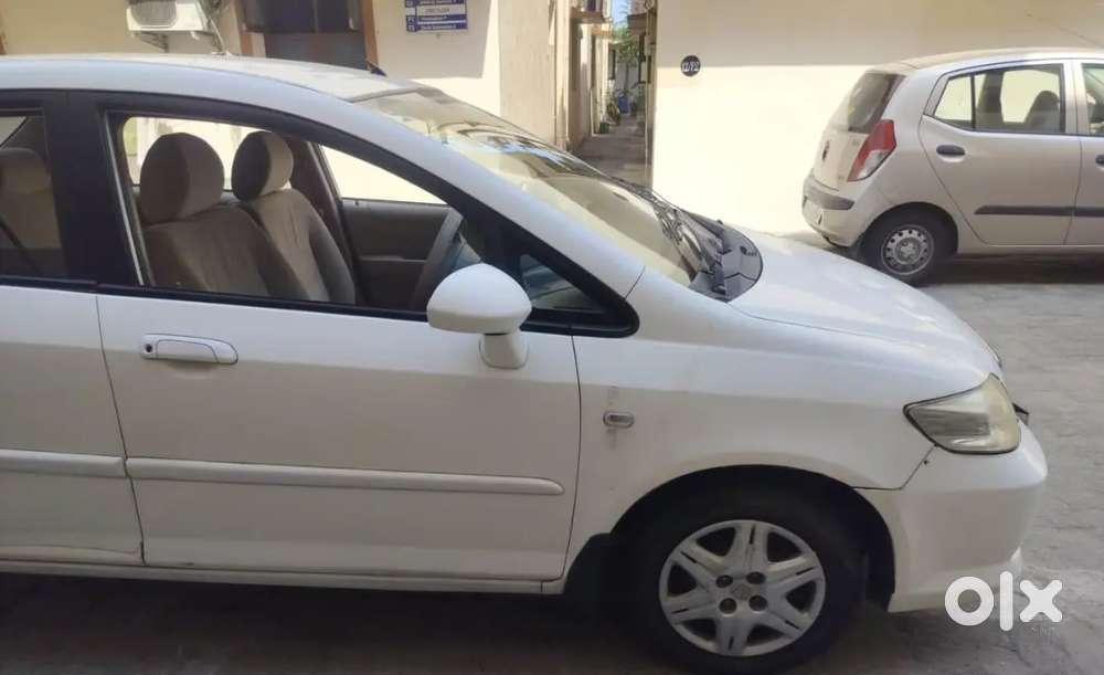 Honda City Zx 2006 Petrol Well Maintained