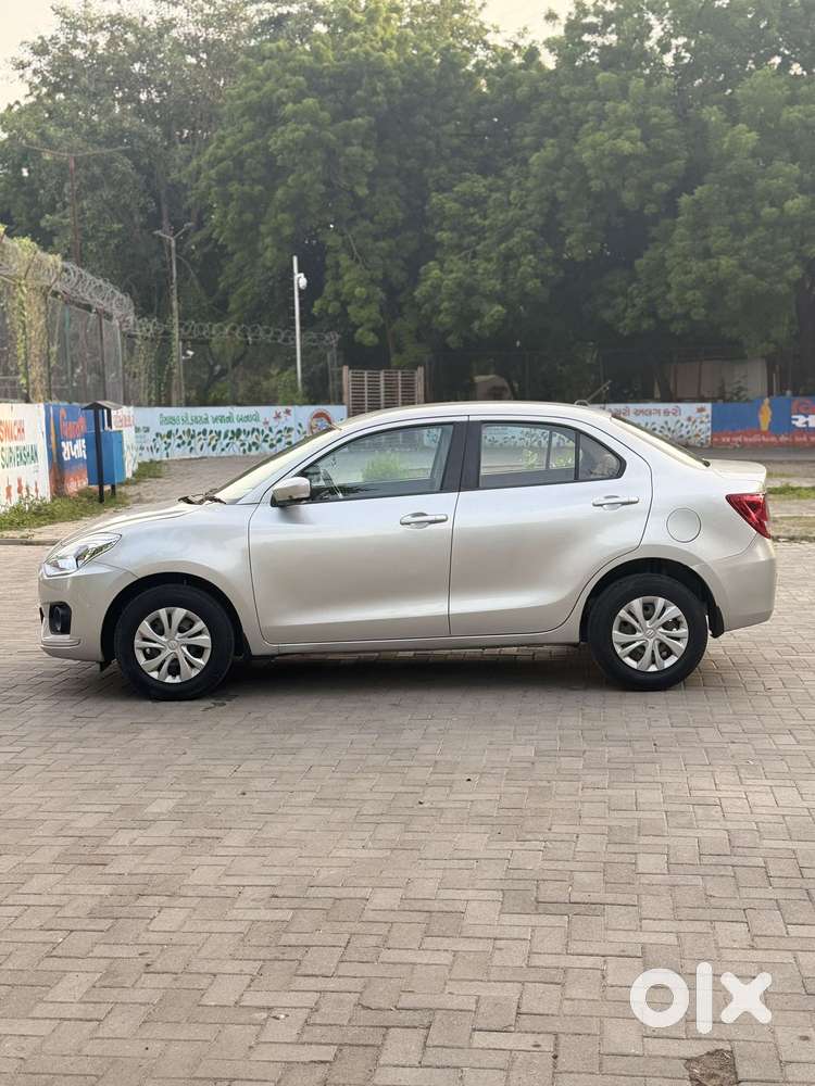 Maruti Suzuki Swift Dzire Vxi Optional, 2020, Petrol