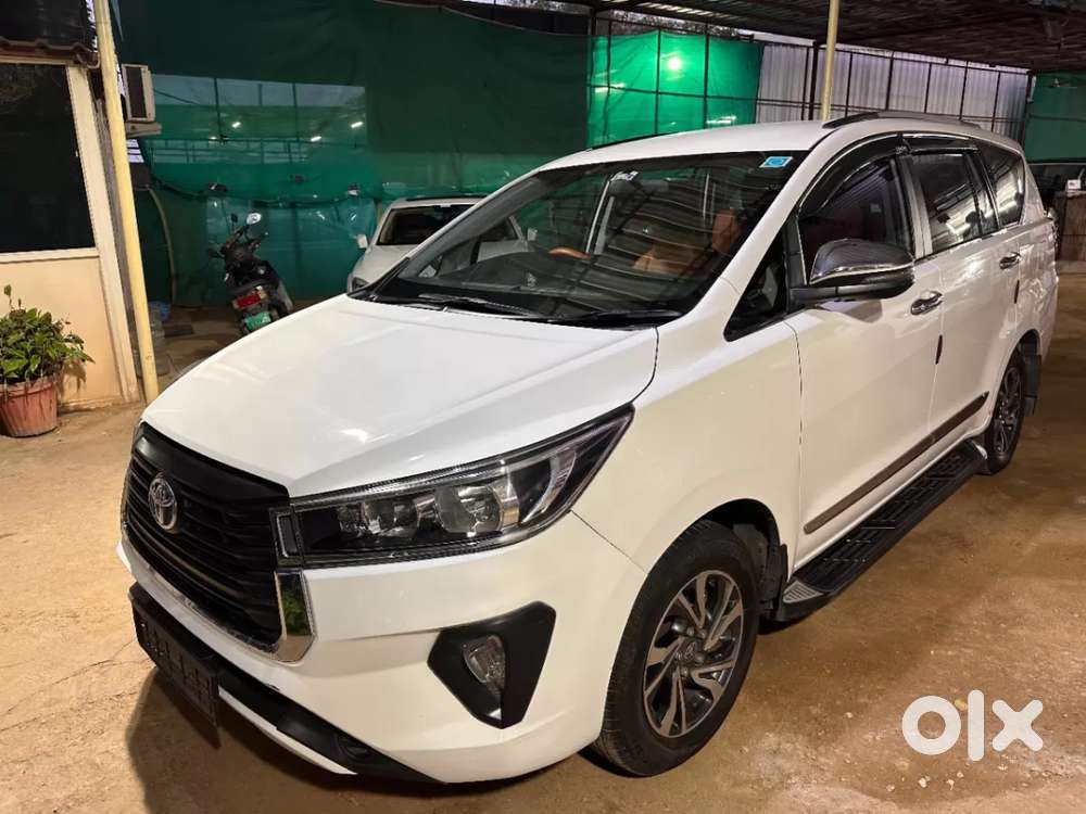 Toyota Innova Crysta 2.4 Gx Limited Edition At 7 Str, 2021, Diesel