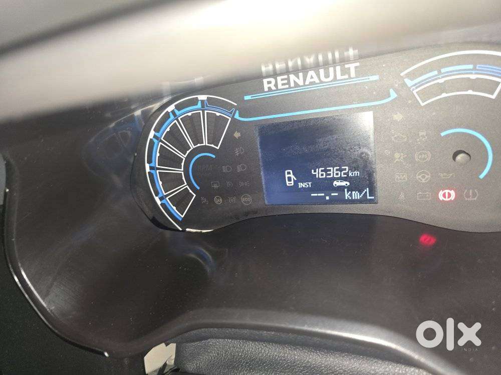 Renault Triber Rxz Easy-r Amt, 2023, Petrol